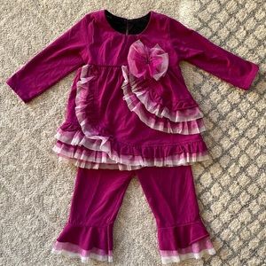 Isobella & Chloe outfit. Size 18 months